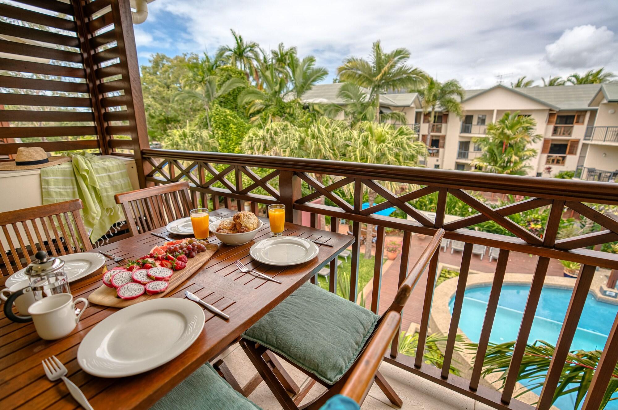 Freestyle Resort Port Douglas Exterior photo