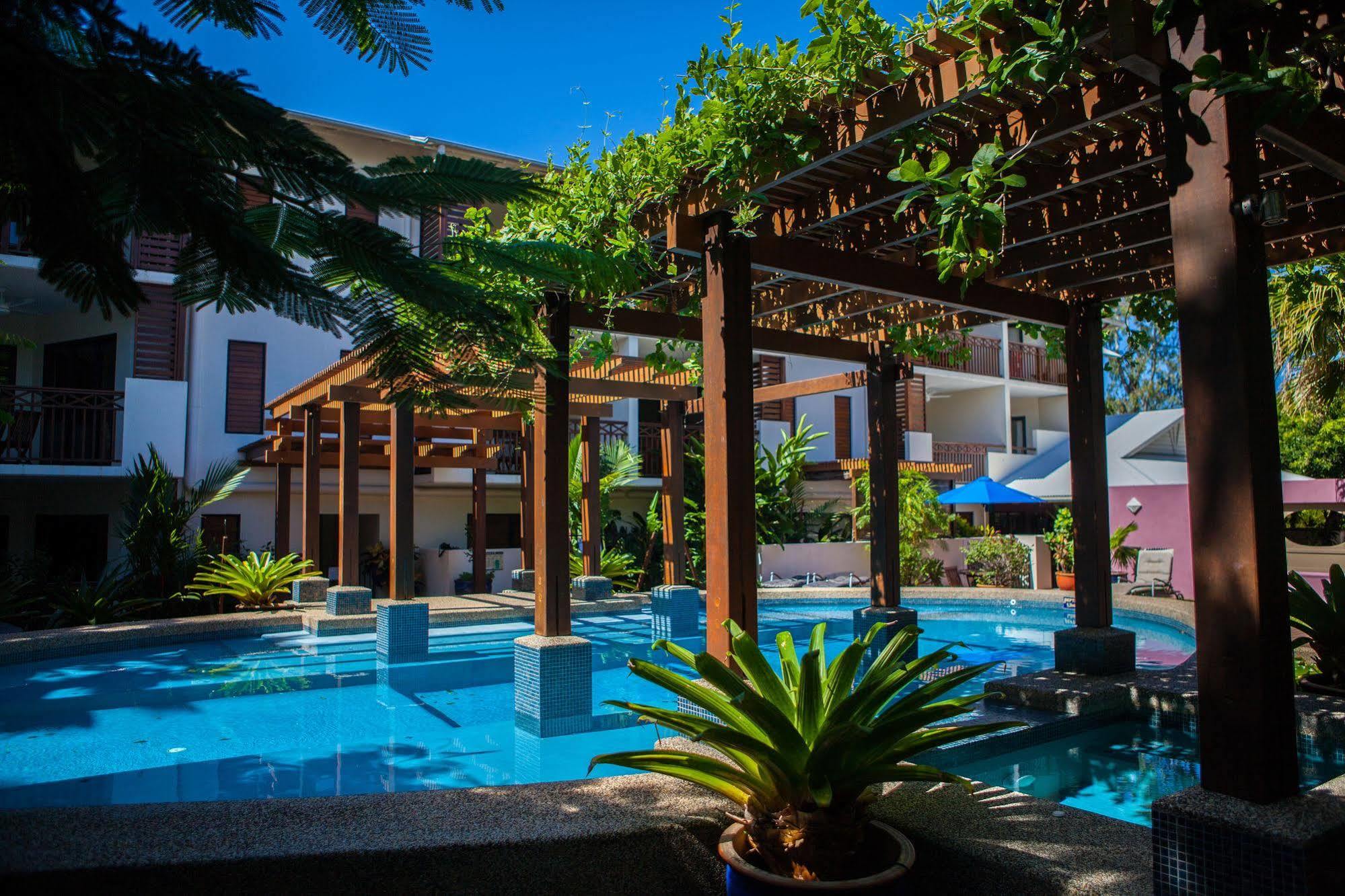 Freestyle Resort Port Douglas Exterior photo